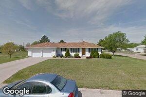 800 S Pine St, Linn, KS 66953