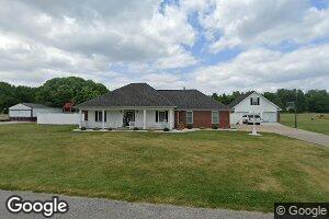 618 10th St, Grandview, IN 47615