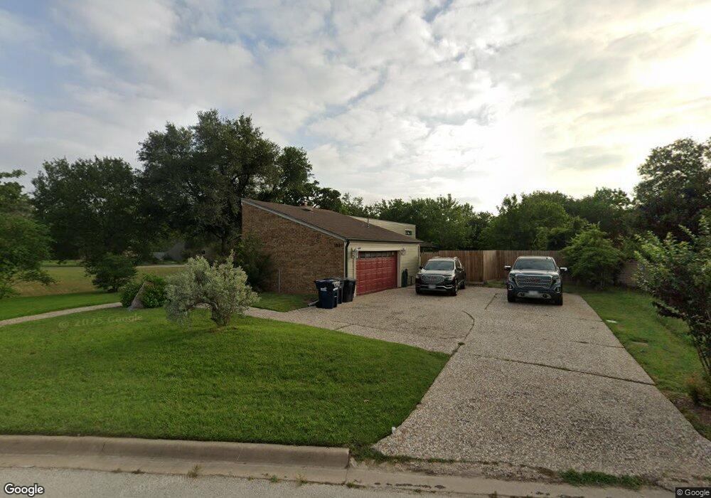 1821 Nueces Dr, College Station, TX 77840 - photo 1