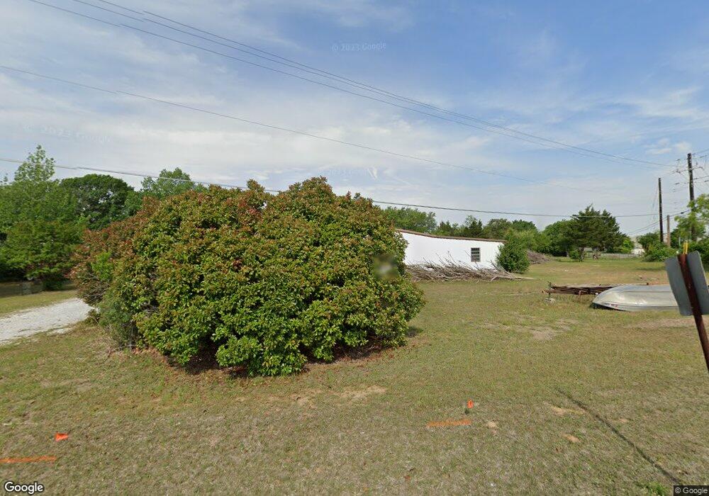 610 S Cardinal Rd, Azle, TX 76020 - photo 1
