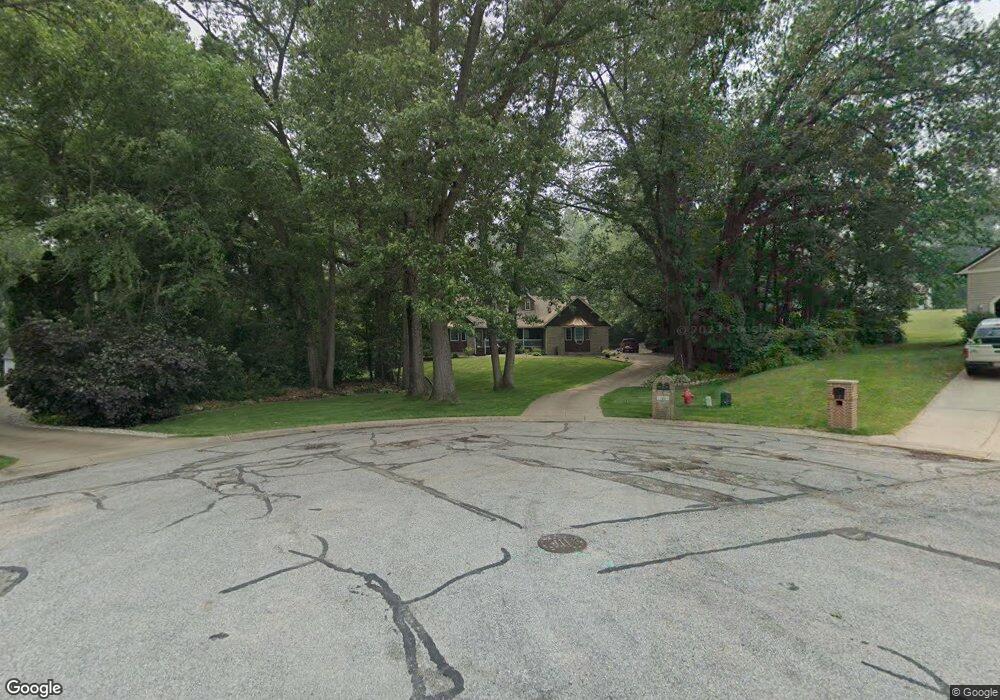 725 S Bray St, New Carlisle, IN 46552 - photo 1