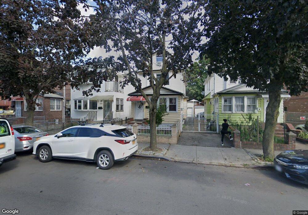 4287 Hampton St, Elmhurst, NY 11373 - photo 1