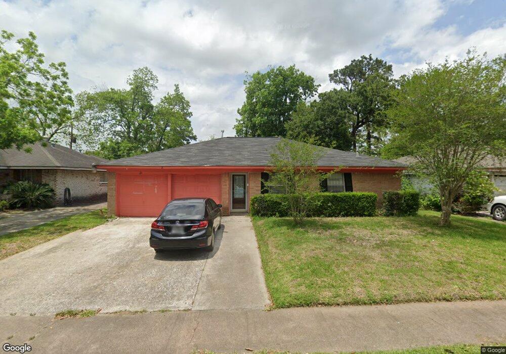 7633 Parker Rd, Houston, TX 77016 - photo 1