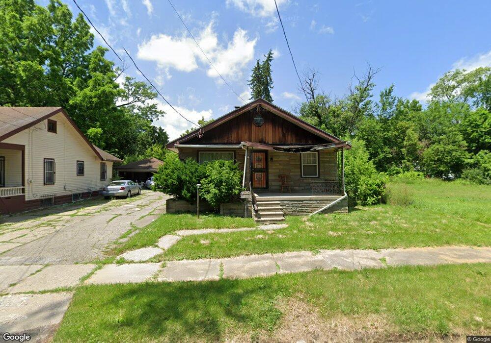 2026 Crocker Ave, Flint, MI 48503 - photo 1