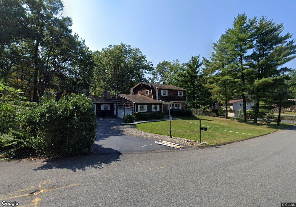 2 Renfrew Rd, Spring Valley, NY 10977 - photo 1