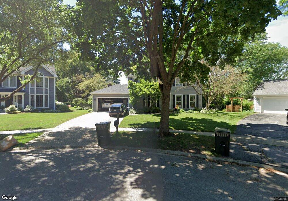 805 Fairwinds Ct, Naperville, IL 60563 - photo 1