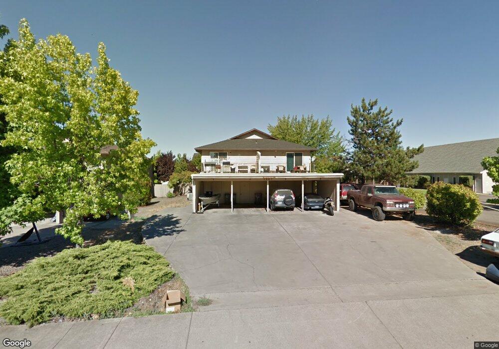 1867 N Keene Way Dr, Medford, OR 97504 - photo 1