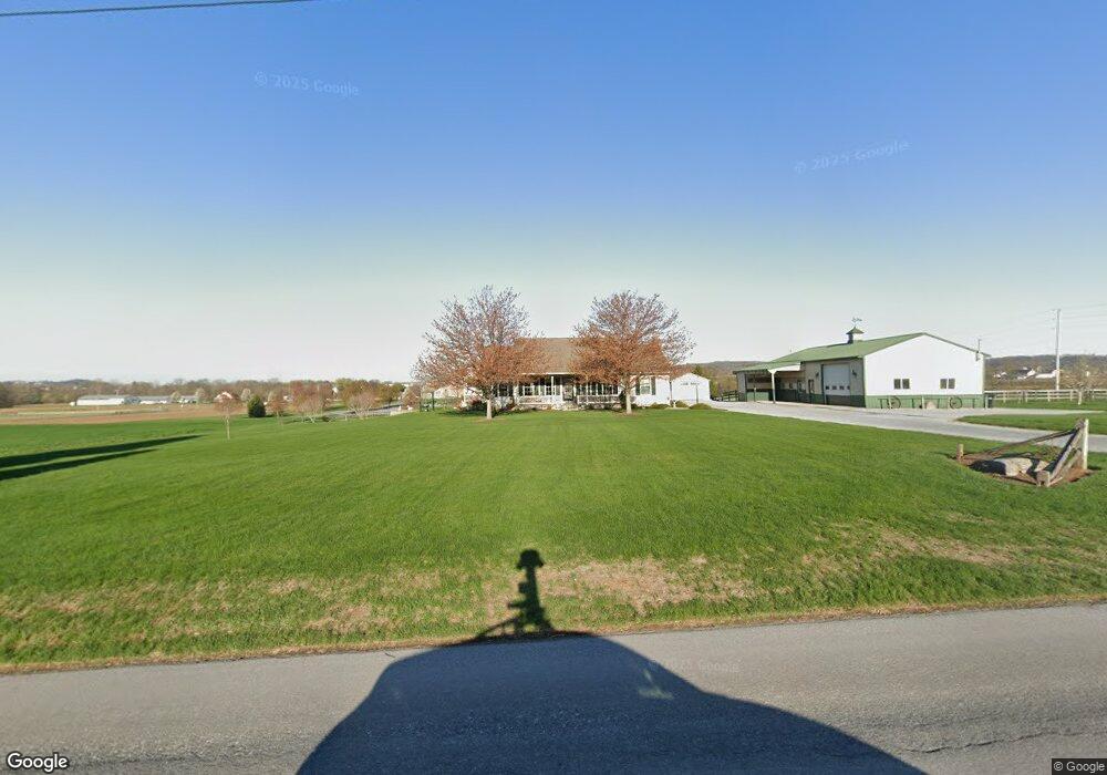 1075 Frys Rd, Ephrata, PA 17522 - photo 1