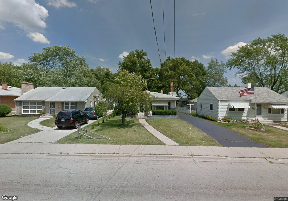 435 Keller Ave, Waukegan, IL 60085 - photo 1