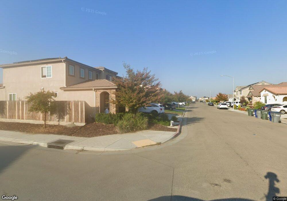 7433 E Flint Way, Fresno, CA 93737 - photo 1