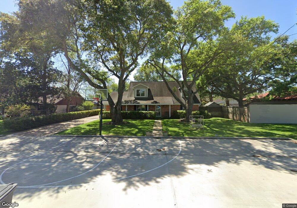 912 4th St, Bay City, TX 77414 - photo 1