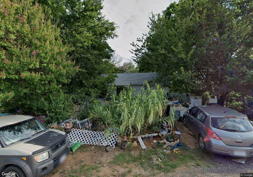 227 W Bullock St, Denison, TX 75020 - photo 1