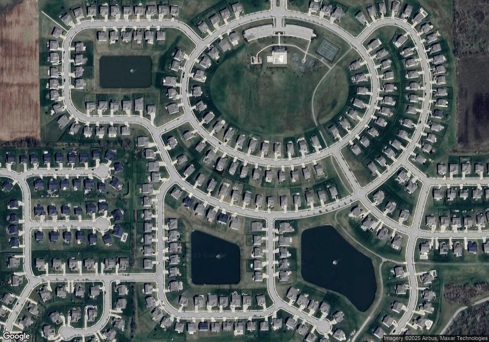 15429 Eastpark Cir W, Fishers, IN 46037 - photo 1