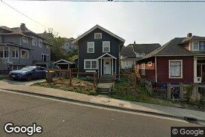 933 8th St, Astoria, OR 97103