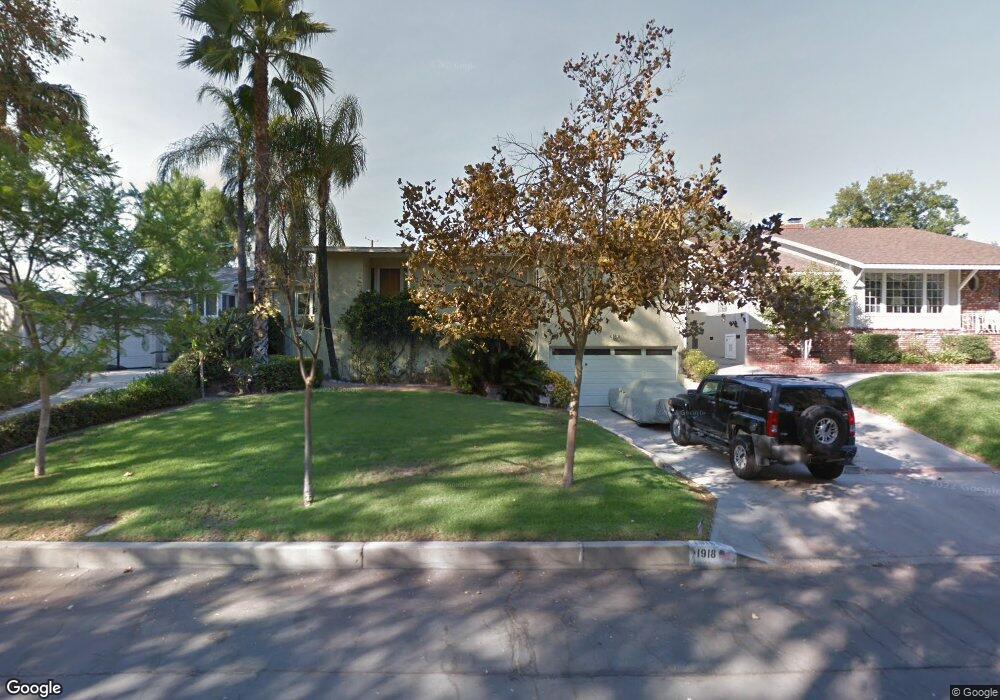 1918 W Parkside Ave, Burbank, CA 91506 - photo 1
