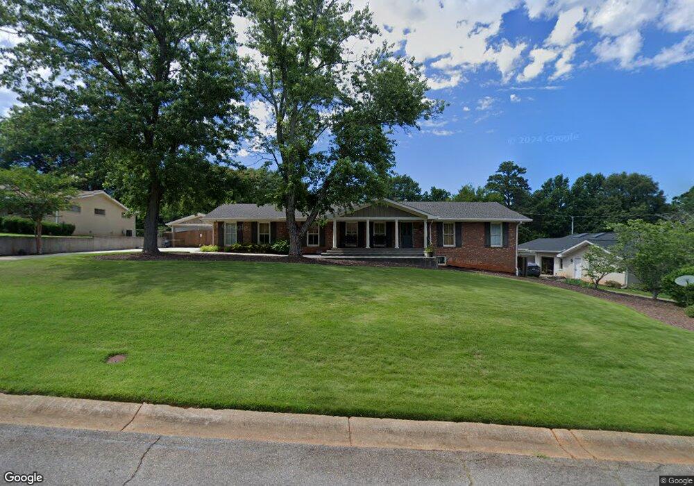 5221 Rebel Rd, Marietta, GA 30068 - photo 1