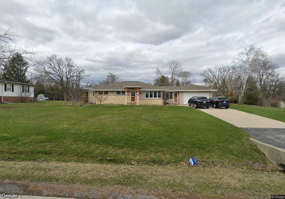 11320 W Carroll Cir, Franklin, WI 53132 - photo 1