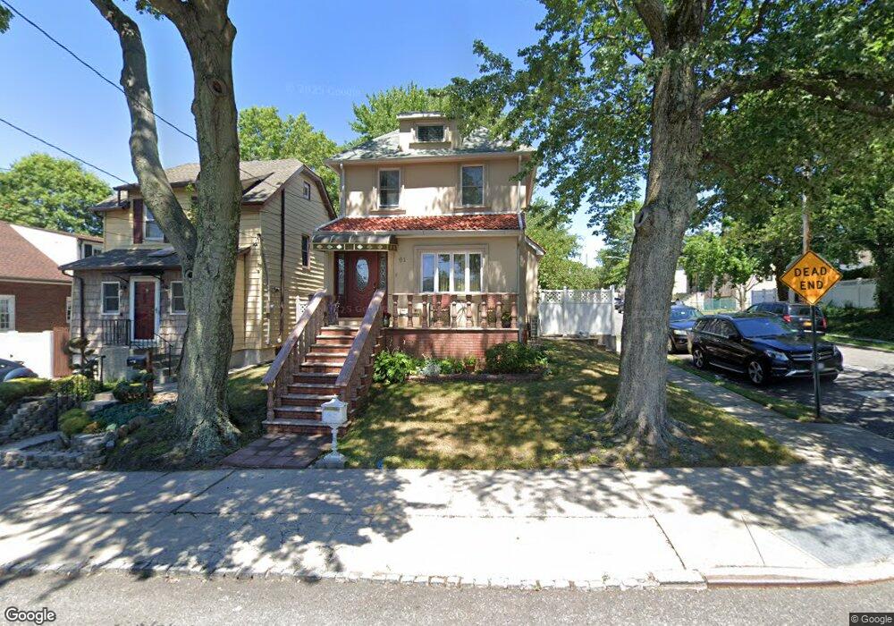 61 Melrose Ave, Staten Island, NY 10301 - photo 1