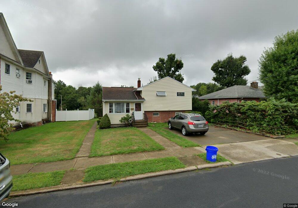 2105 Farr St, Scranton, PA 18504 - photo 1