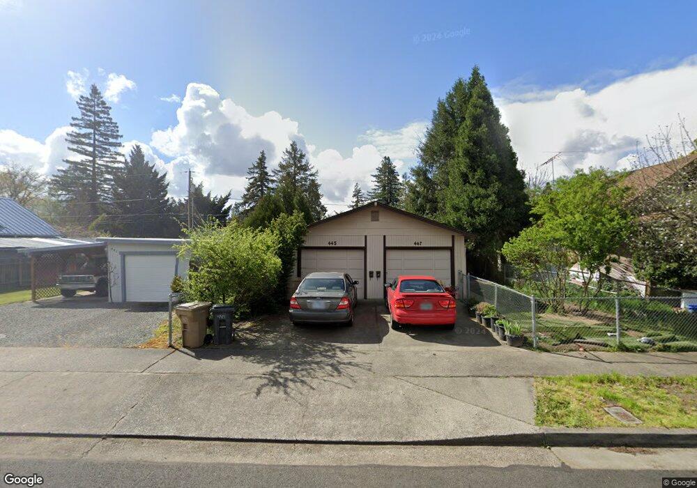 445 SW J St, Grants Pass, OR 97526 - photo 1