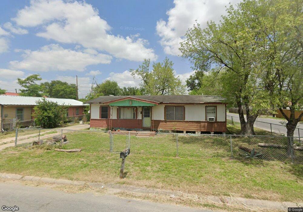 915 E Cortez Ave, Pharr, TX 78577 - photo 1