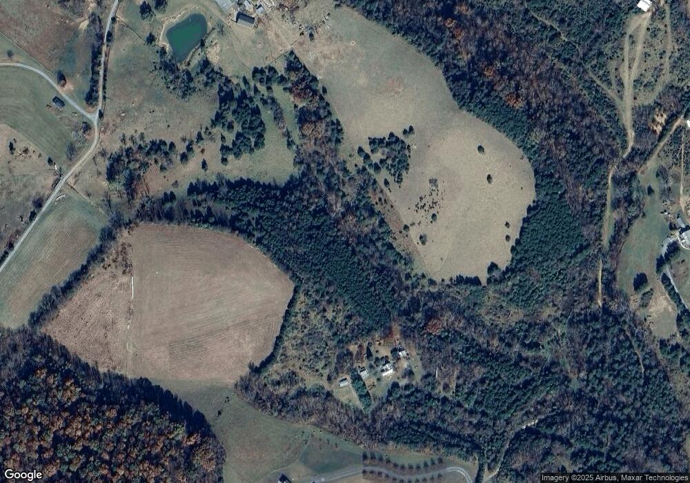 247 Slat Mill Ln, Fairfield, VA 24435 - photo 1