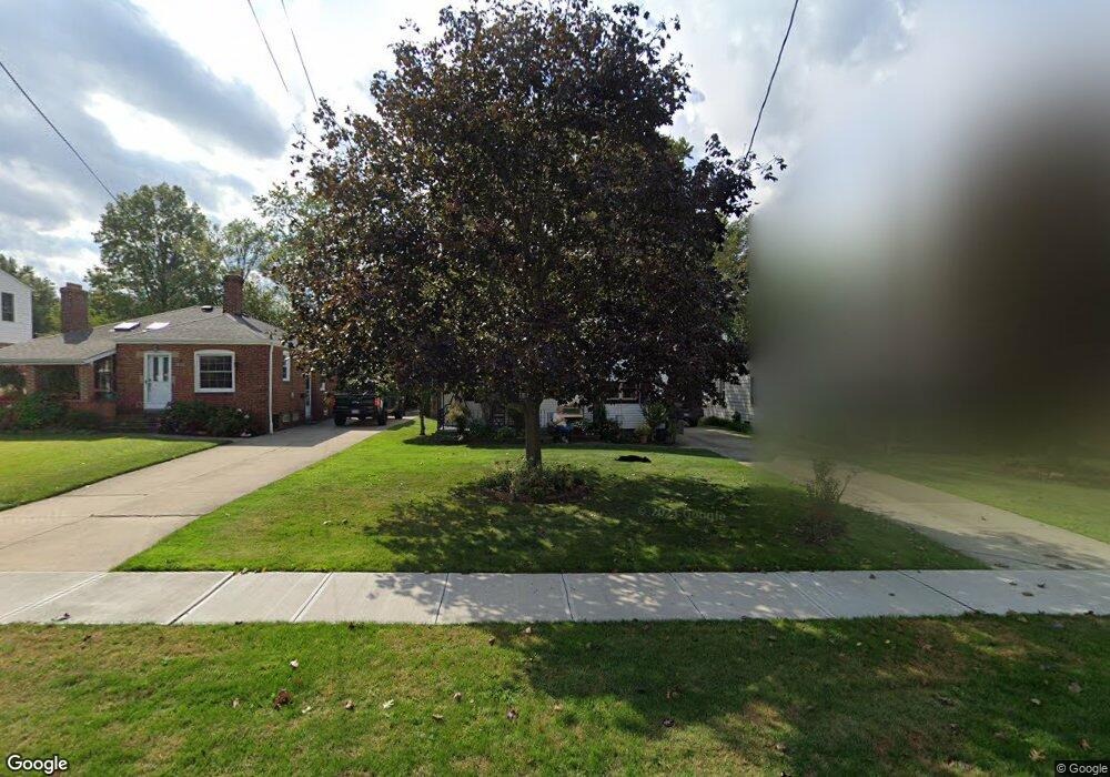 1820 Maple St, Wickliffe, OH 44092 - photo 1