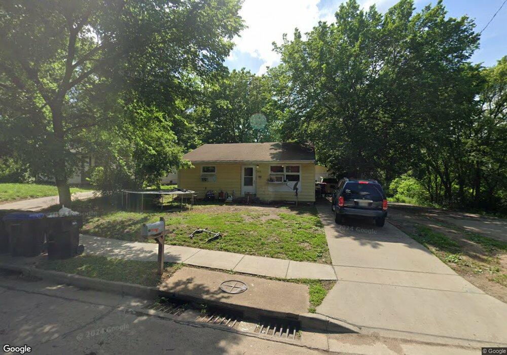 3101 SE Dupont St, Topeka, KS 66605 - photo 1