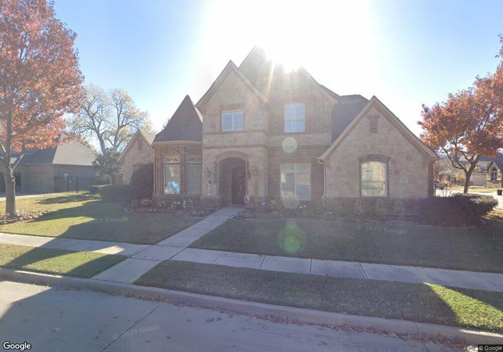2716 Woodson Cir, Bedford, TX 76021 - photo 1