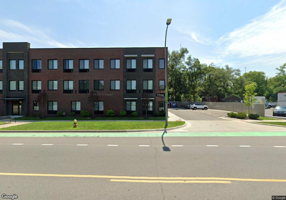 8775 W Nine Mile Rd, Oak Park, MI 48237 - photo 1