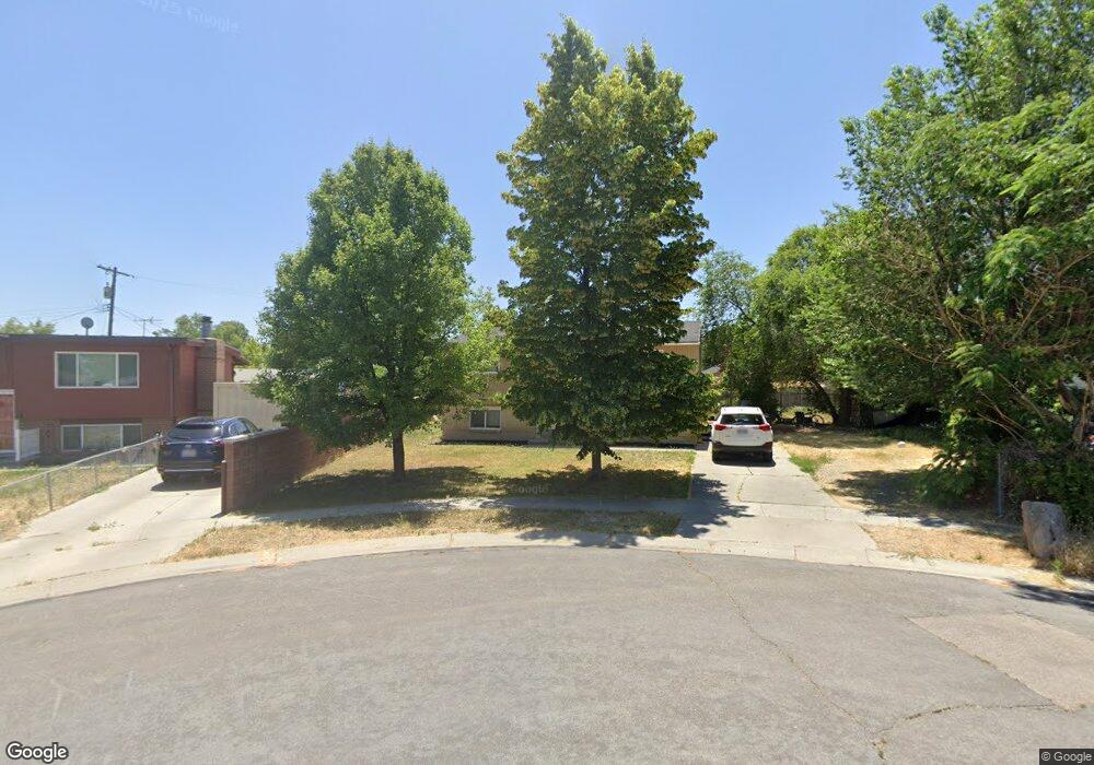 2095 Rhinehurst Cir, West Jordan, UT 84084 - photo 1