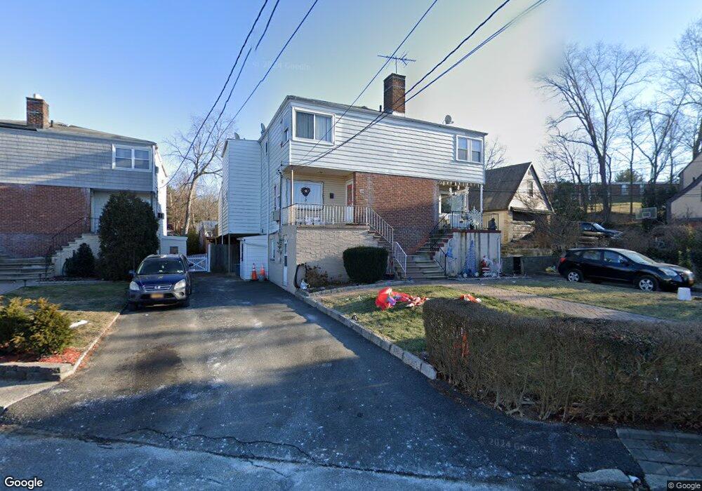 28 Troy Ln, Yonkers, NY 10701 - photo 1