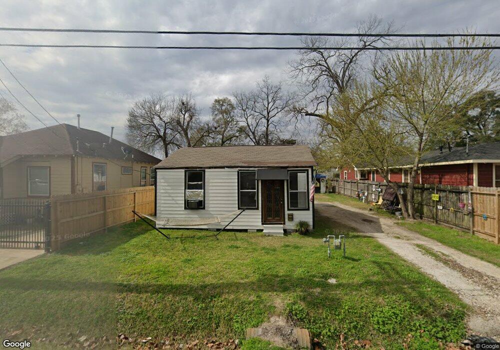 5015 Chapman St, Houston, TX 77009 - photo 1