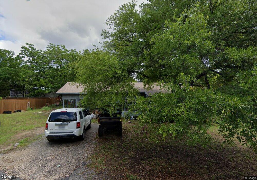 281 Parker Dr, Pottsboro, TX 75076 - photo 1