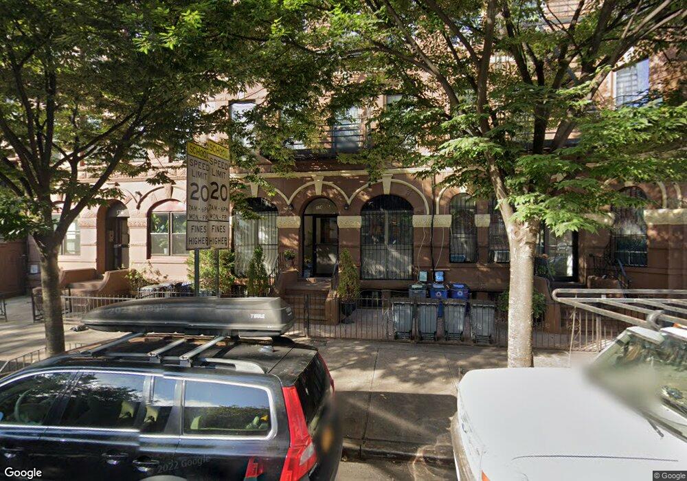 174 Stuyvesant Ave unit B4, Brooklyn, NY 11221 - photo 1