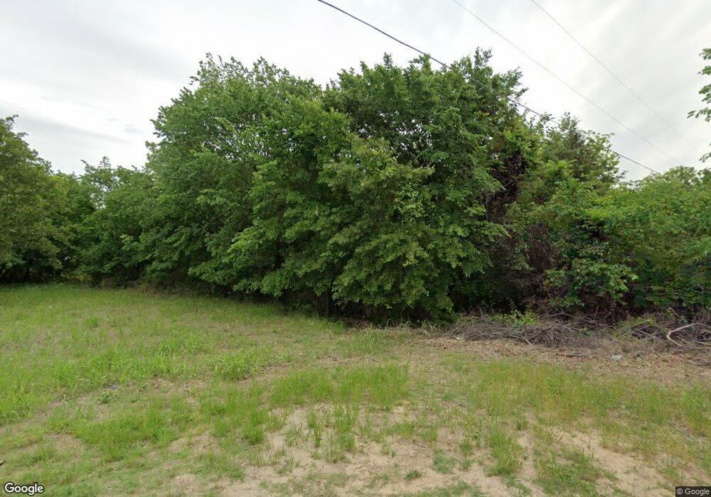 705 E Browder Cir, Azle, TX 76020 - photo 1