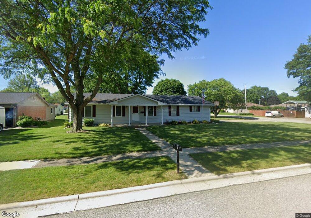 820 Melody Ln, Bucyrus, OH 44820 - photo 1