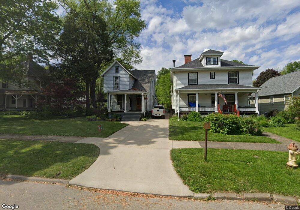 156 9th St, Lincoln, IL 62656 - photo 1