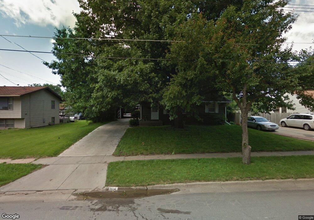2314 E 25th St, Des Moines, IA 50317 - photo 1