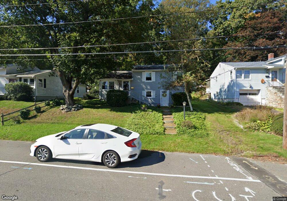 128 Longmeadow Dr, Waterbury, CT 06706 - photo 1