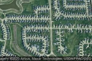 907 Parkway Dr, West Fargo, ND 58078