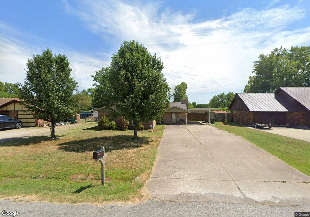 813 W 5th St, Skiatook, OK 74070 - photo 1