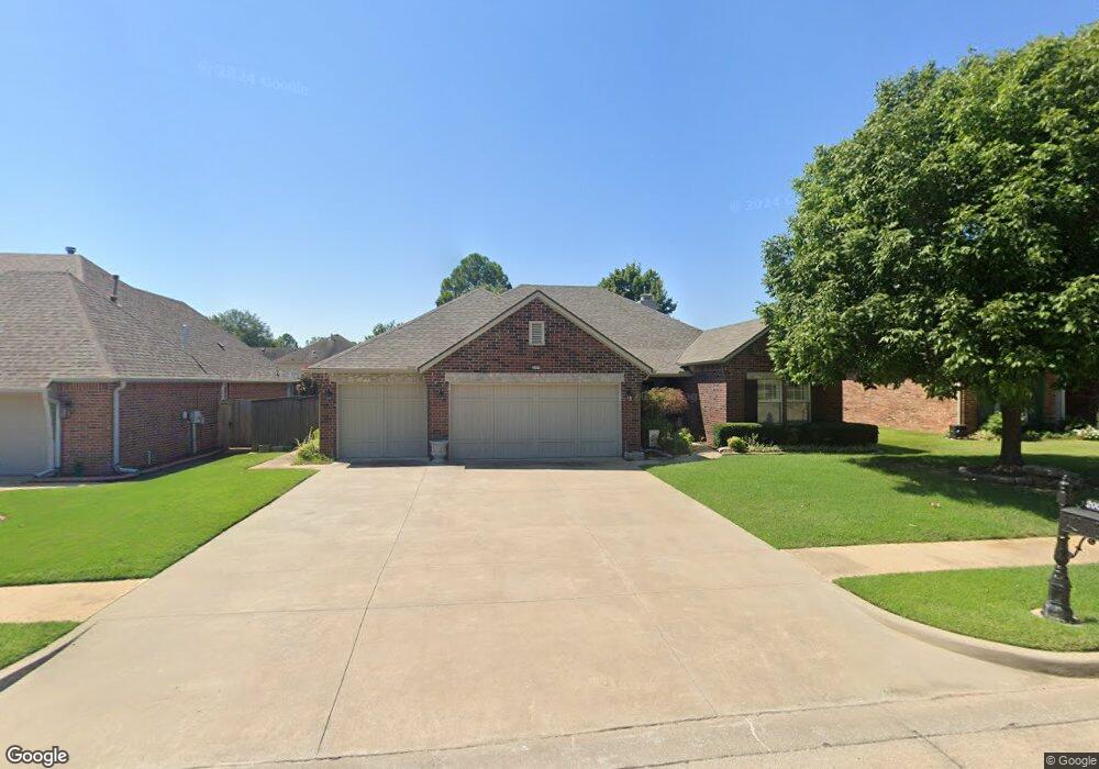 2009 W Waco St, Broken Arrow, OK 74011 - photo 1