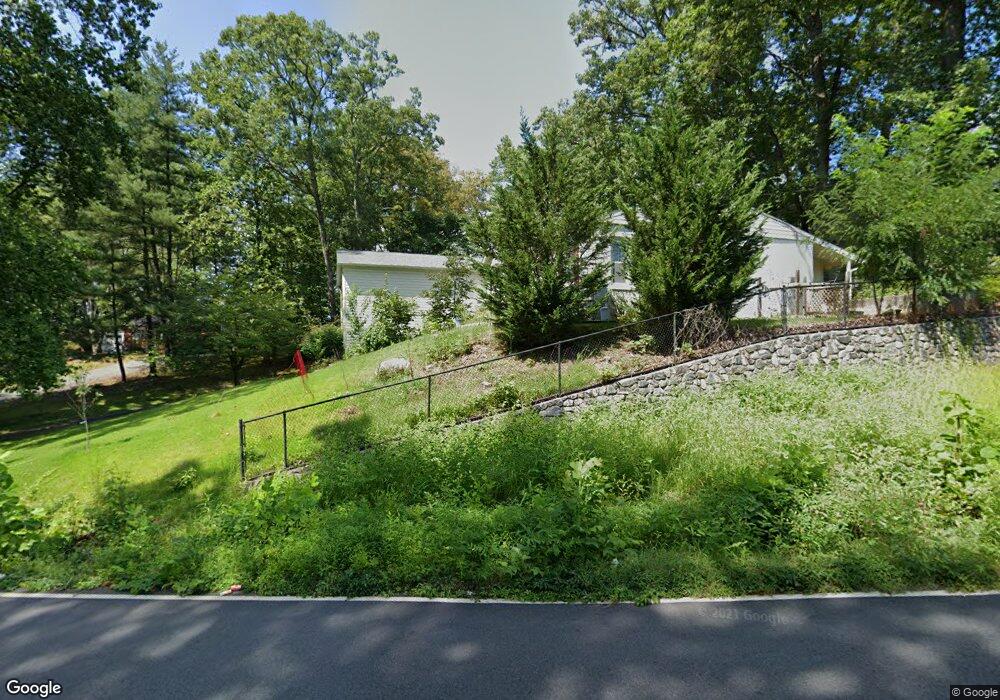 3610 Lions Field Rd, Triangle, VA 22172 - photo 1