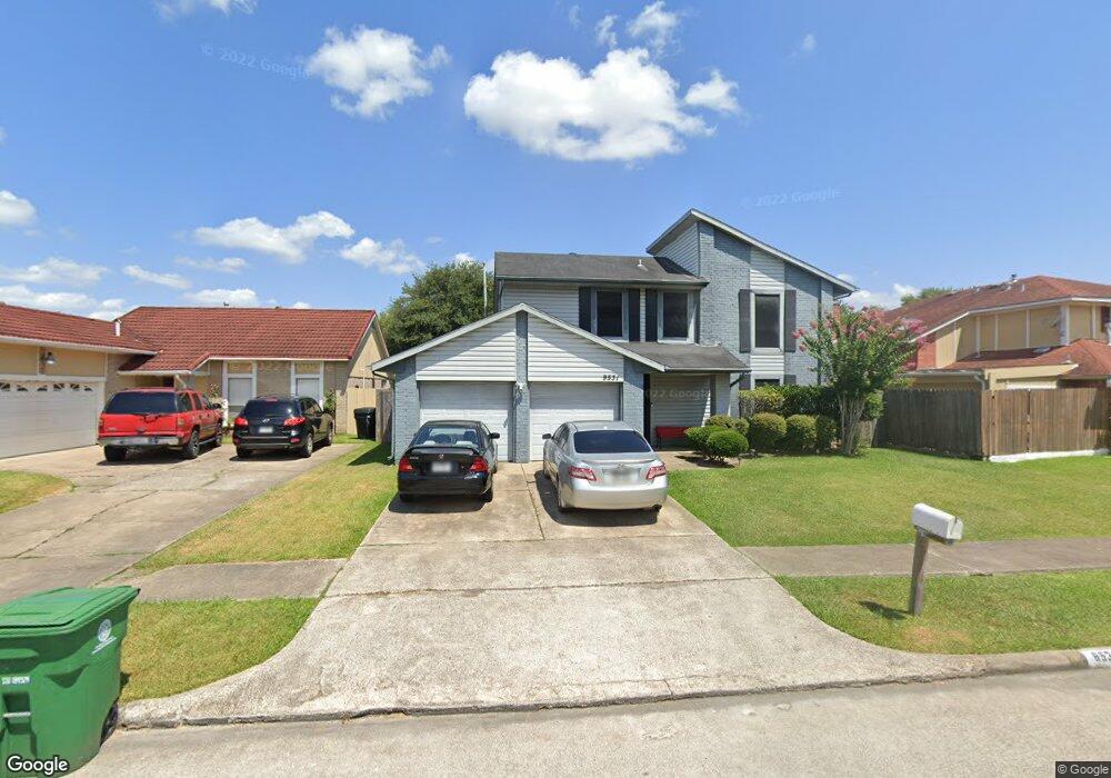 9531 Kingspass St, Houston, TX 77075 - photo 1
