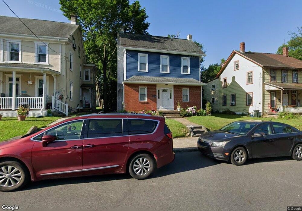 1014 Juniper St, Quakertown, PA 18951 - photo 1