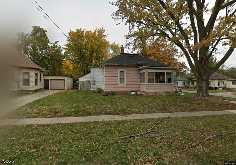 504 S 6th Ave W, Newton, IA 50208 - photo 1