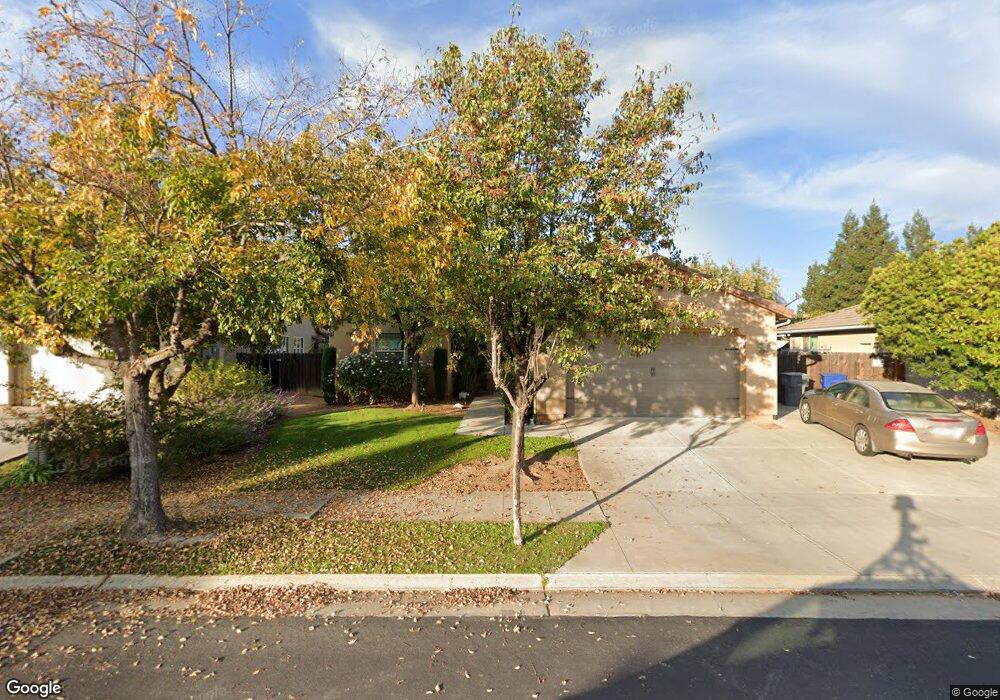 3287 Bellaire Ave, Clovis, CA 93619 - photo 1