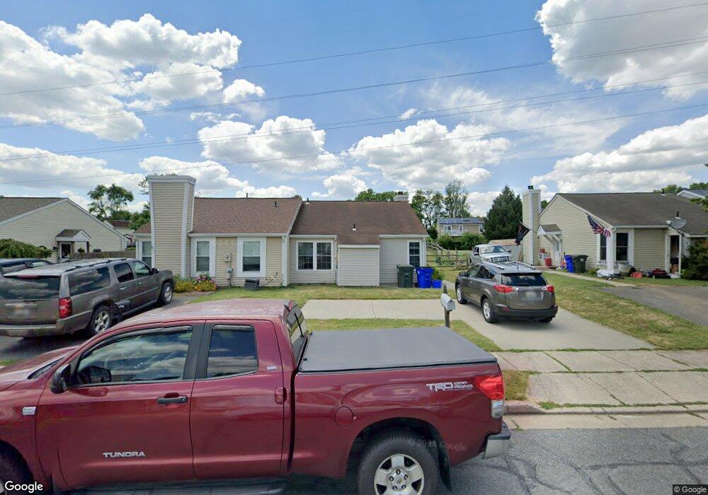 821 Chadwick Cir, Frederick, MD 21701 - photo 1