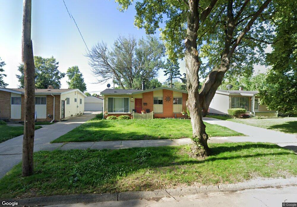 1002 Macdonald Ave, Flint, MI 48507 - photo 1